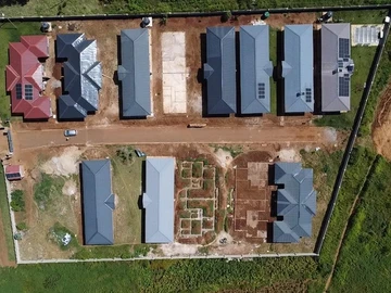 5 Unit Townhouse Complex