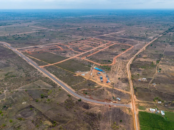 Farm & Agricultural Land