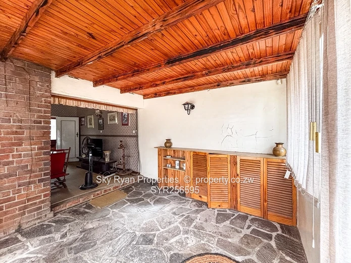 *Mandara - Classic Family Home For Sale 