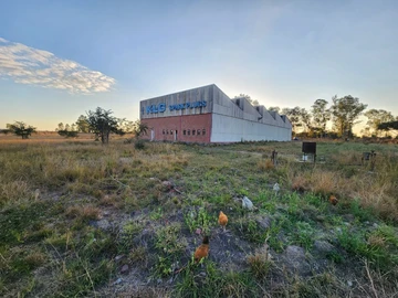 Warehouse & Factory