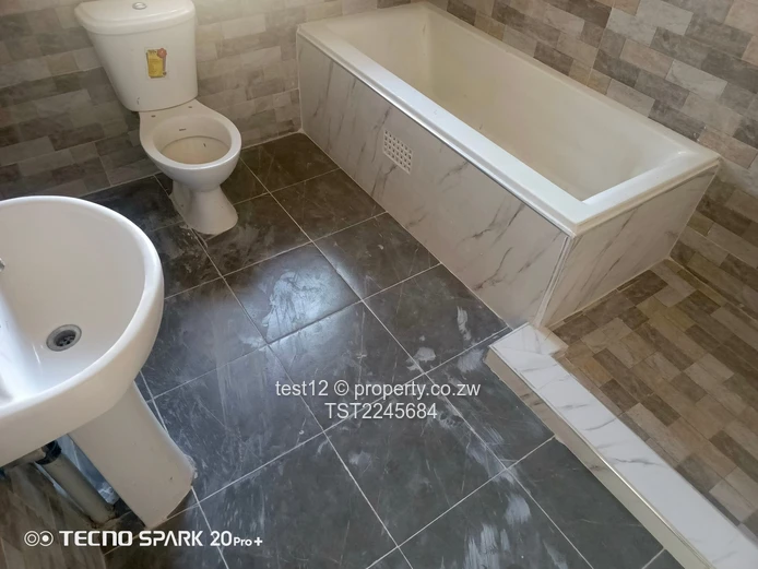 Madokero estate house for sale  (Sole Mandate)