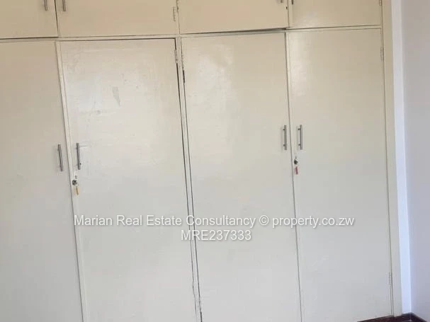 2 Bedroom Flat, CBD For Rent