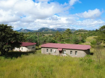 Farm & Agricultural Land