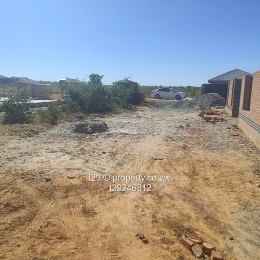 Adelaide Park ruwa stand for sale (Sole Mandate)