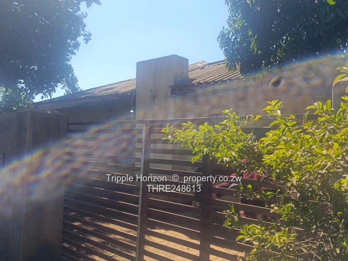 Kuwadzana phase 3, 4-Bed, 2-Bath House on Quiet Dirt Street — Borehole
