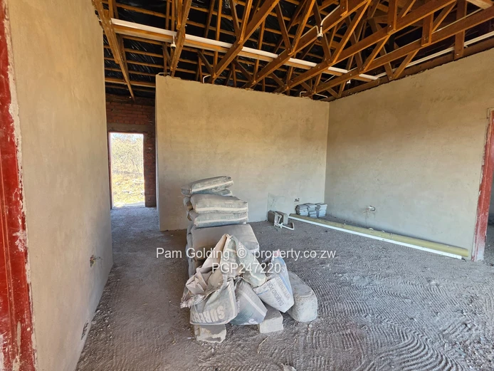 willsgrove lockview 1.414 hectares with a 4bedroomed unfinished house  (Sole Mandate)