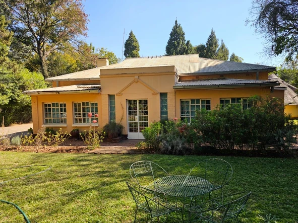 8 Bedroom House