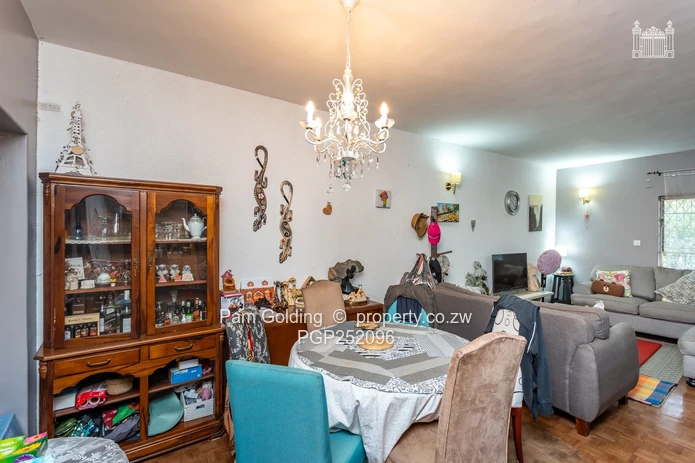 Charming 3 Bedroom Cottage/Garden Flat for Sale (Sole Mandate)