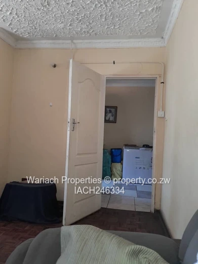 Quick sale!!! Beautiful and Unique house in Borrowdale West