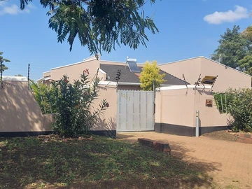 Spacious 4-Bedroom Home for Rent  New Marlborough