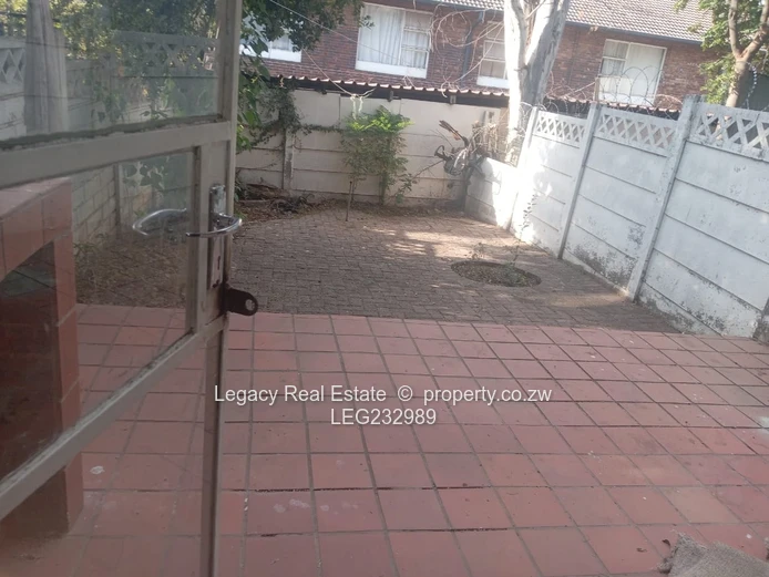 Duplex Flat for Sale – Windsor East, Johannesburg, South Africa