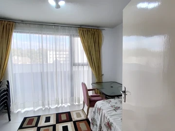 3 Bedroom Flat & Apartment