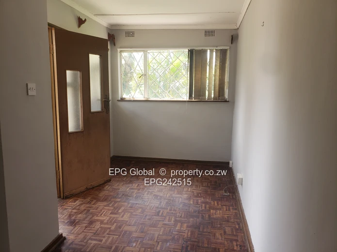 Solid Family house available for letting  