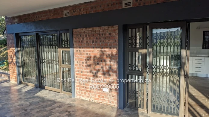 2 Bedroom Cottage/Garden Flat to Rent in Glen Lorne