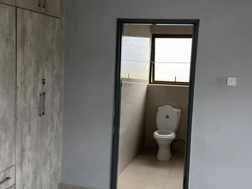 3 Bedroom Garden Flat