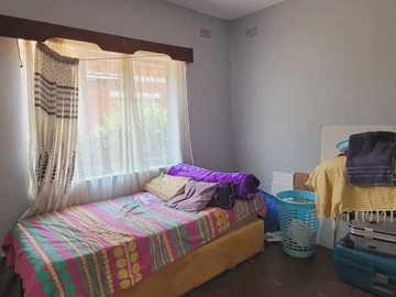 3 Bedroom Flat & Apartment