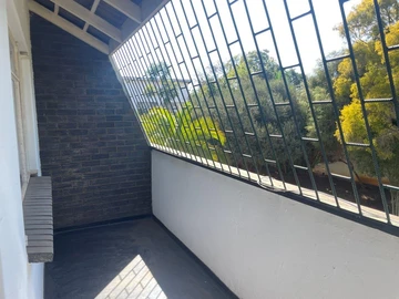 2 Bedroom Garden Flat