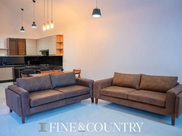 4 Unit Townhouse Complex