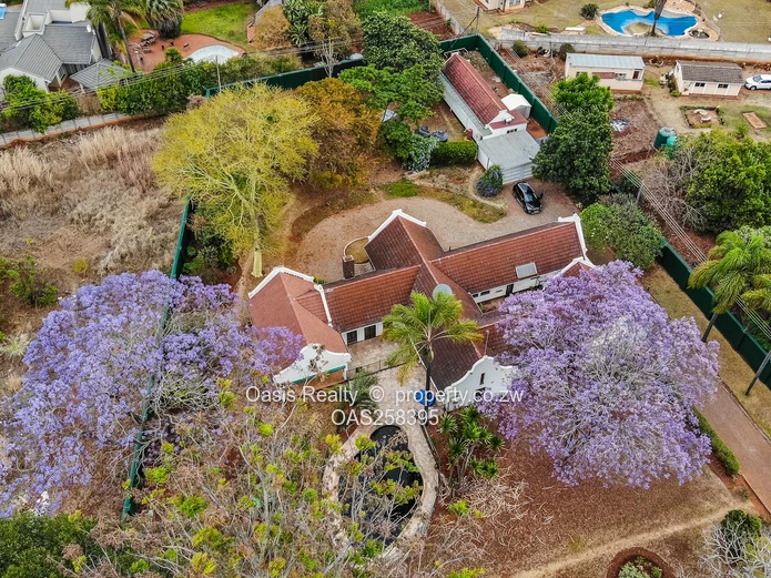 A Substantial Four-Bedroom Family Home with Pool on 4,047 sqm – Bowood Road, Mount Pleasant