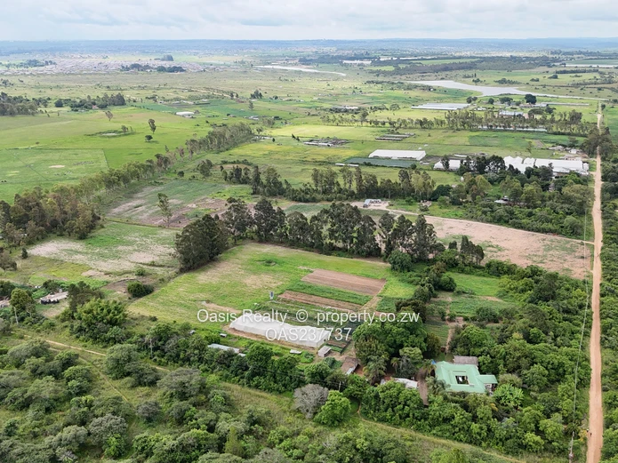 17 Acre well equipped Agro Residential Plot - 2.4KM away from Mutare Road/Goromonzi turn off  (Sole Mandate)