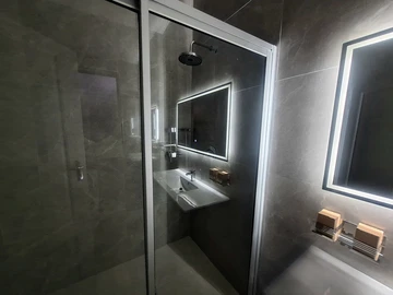 3 Bedroom Garden Flat