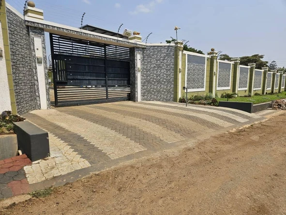 6 Bedroom Townhouse Complex