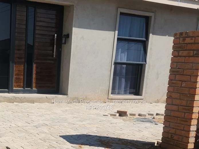 Mabvazuva Estate, Ruwa, House for Sale 105k