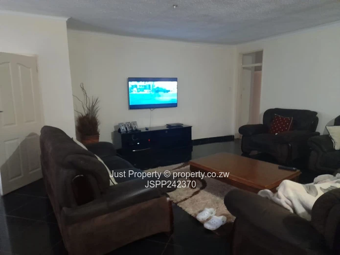 Bluff Hill, Harare West — 3 Bed Townhouse Complex, En-Suite