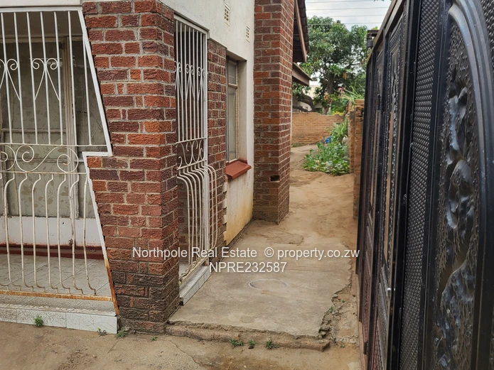 Budiriro 4 House For Sale