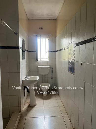 5-Bed Home in Knowe Norton — Title deed !!! (Sole Mandate)