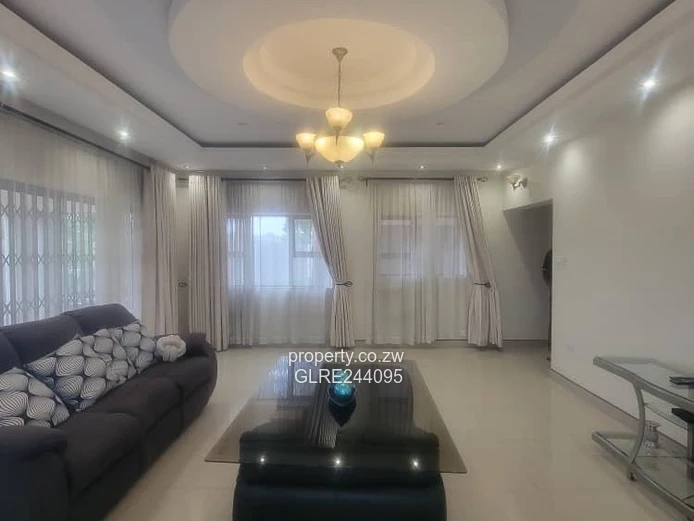 Borrowdale 6-Bed Home | Red-Tiled Roof & Borehole