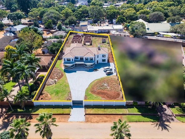 7 Bedroom House