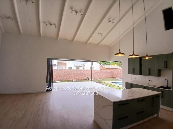 Lovely 3 Bed Family Cluster! 