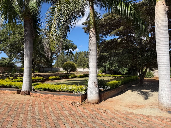 Philadelphia subdivision stand sitting on  1840sqm all paperwork available 