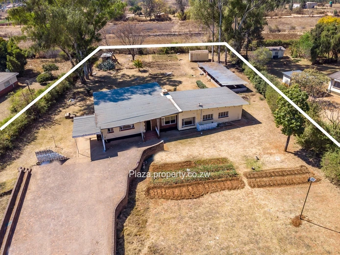 Spacious 4-Bedroom Home with Study/5th Bedroom Option