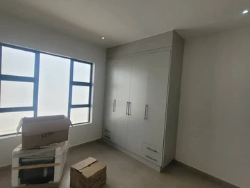 4 Bedroom Garden Flat