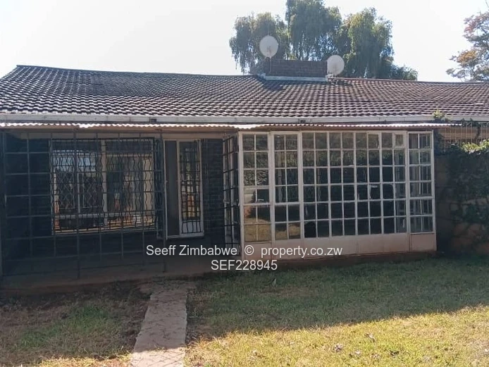 2 Bed garden flat Available 