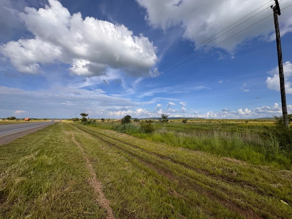 Commercial & Industrial Land