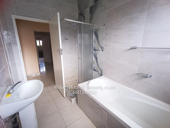 3 bed complex home in Greystone Park