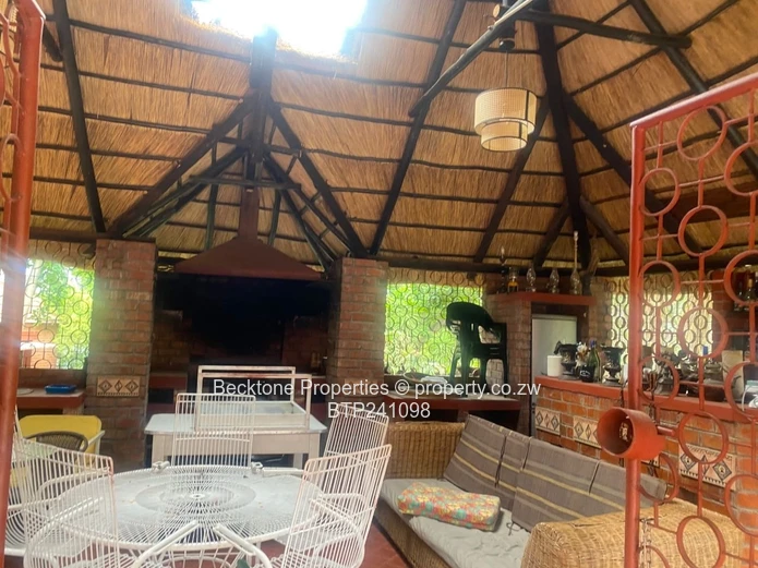 Entertainers Delight! GlenGarry Manor