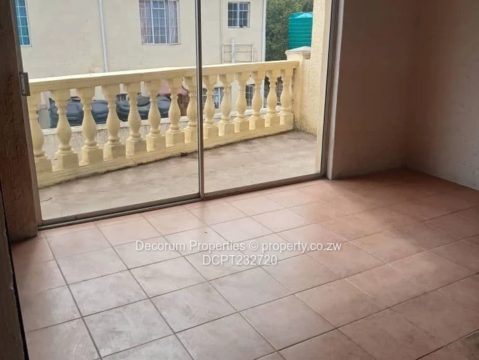 2-Bed Strathaven Flat To Let