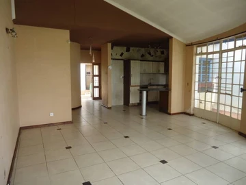 3 Bedroom Garden Flat
