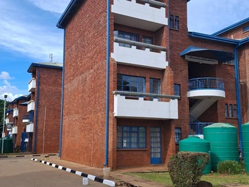 2 Bedroom Flat & Apartment