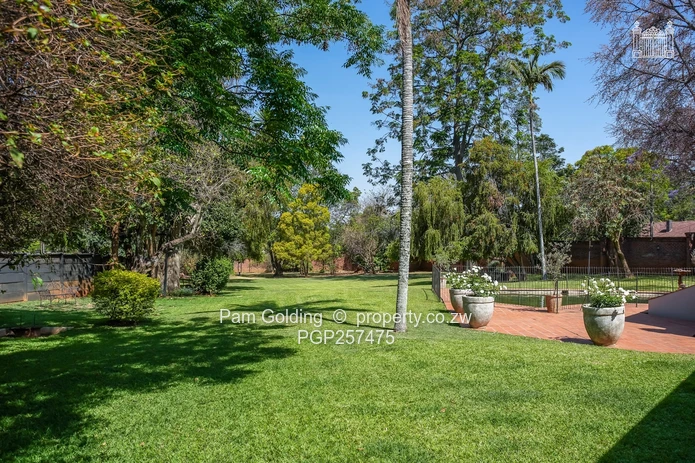 Well Presented Home In Highlands;4208 Sqms. (Sole Mandate)