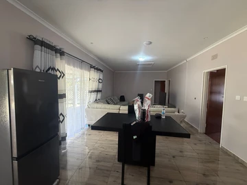 3 Bedroom Garden Flat