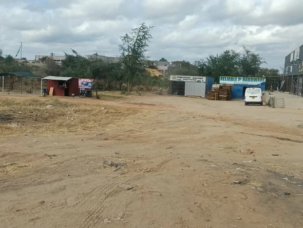 Commercial & Industrial Land
