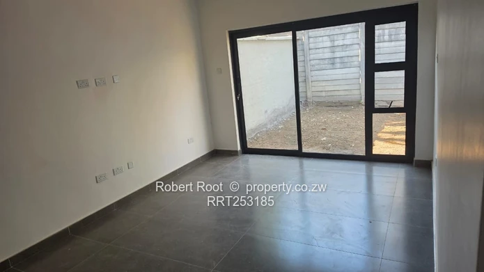 3 bedroomed apartment to rent in Greendale