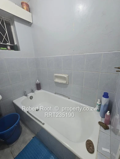 2 bed cottage in Msasa Park