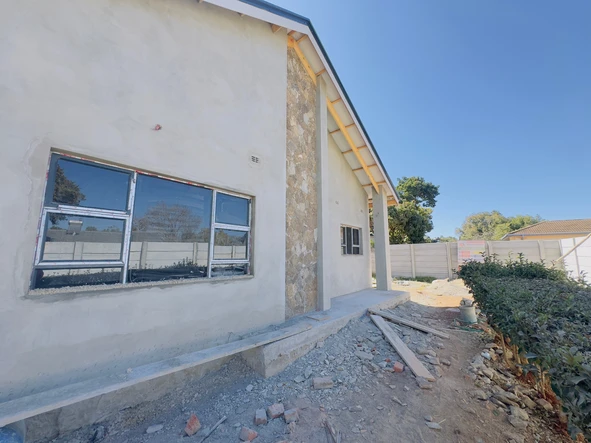 3 Unit Townhouse Complex