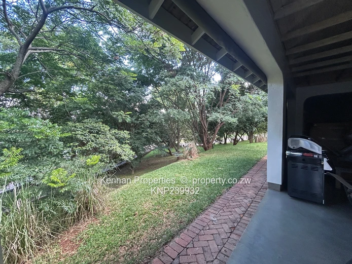 Charming 3 Bedroomed Home in Borrowdale Brooke Estate